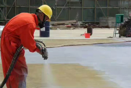 湖州彩色路面喷涂是一种为路面